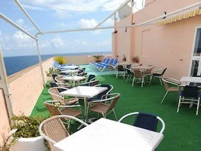 Astra Hotel 3*